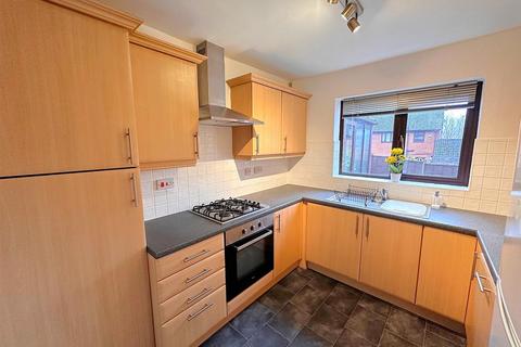 undefined, Tyzack Close, Brierley Hill