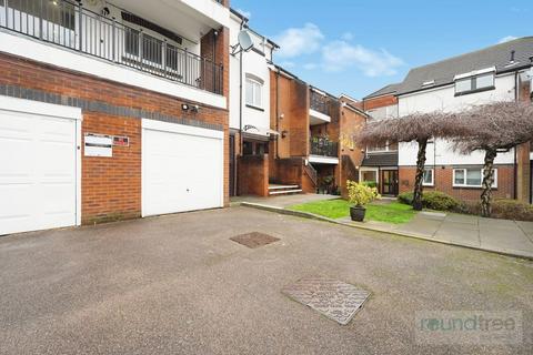 2 bedroom apartment for sale, Normandy House, Regency Crescent NW4
