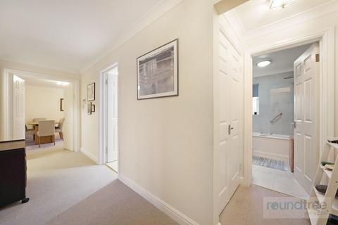 2 bedroom apartment for sale, Normandy House, Regency Crescent NW4