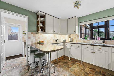 5 bedroom detached house for sale, Newbury Lane, Silsoe