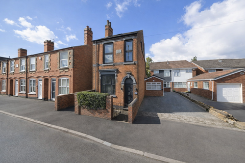 3 bedroom detached house for sale, Clifton Street, Bilston WV14