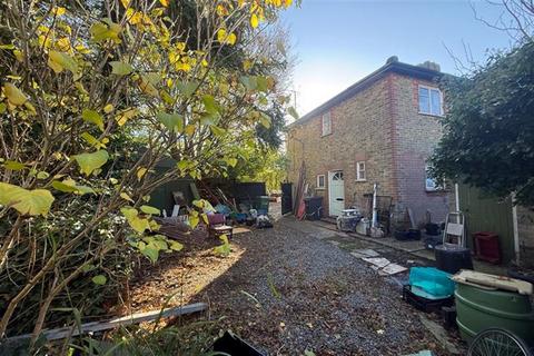3 bedroom semi-detached house for sale, Sunnyside, Braintree, CM7