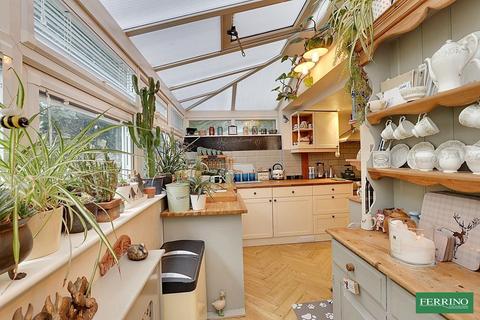 4 bedroom detached house for sale, Nottswood Hill, Longhope, Gloucestershire. GL17 0AN