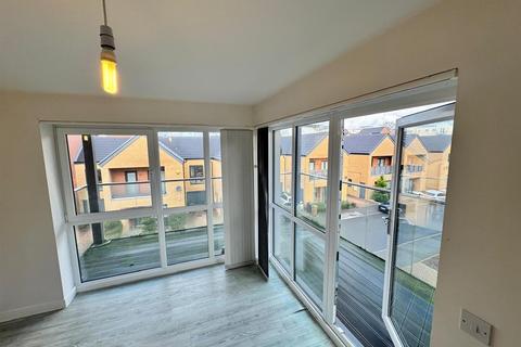 undefined, Holmesley Road, Borehamwood