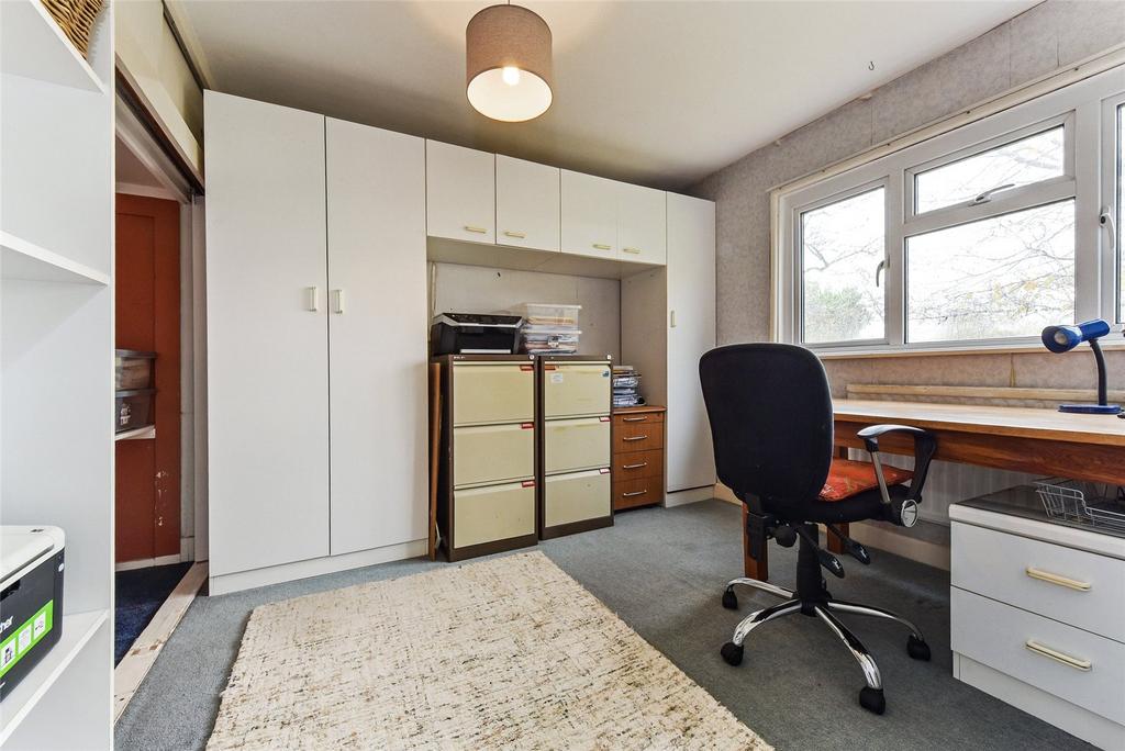Bedroom/Study