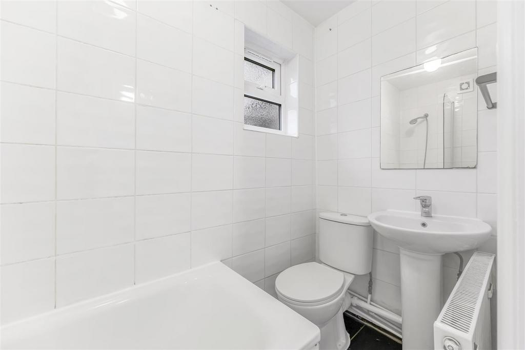 15 garner road e17-15.jpg
