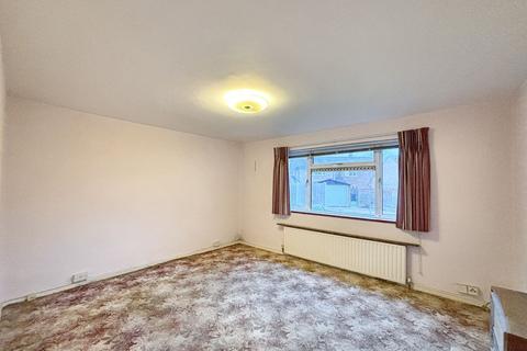 2 bedroom flat for sale, 45 Frobisher Road, St. Albans, Hertfordshire, AL1 5AH