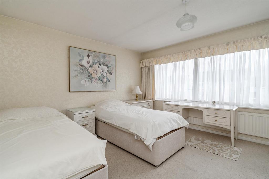 33 Ulverley Green Road 5.jpg