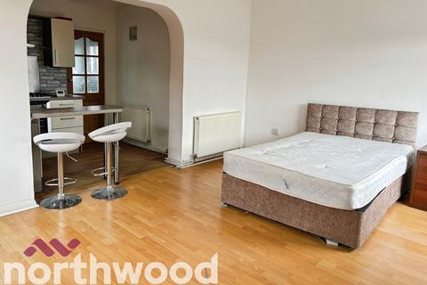undefined, Windrows, Skelmersdale, WN8