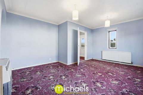 3 bedroom end of terrace house for sale, Gloucester Avenue, Colchester, CO2
