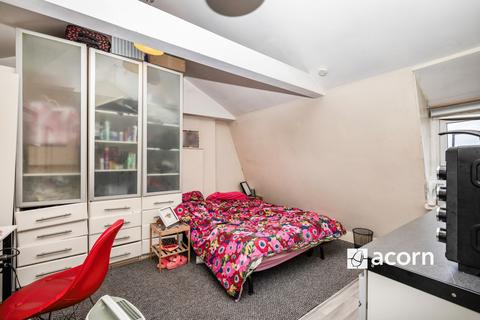 Flat to rent, Kennington Park Road Kennington SE11