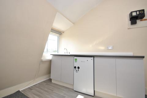 Flat to rent, Kennington Park Road Kennington SE11