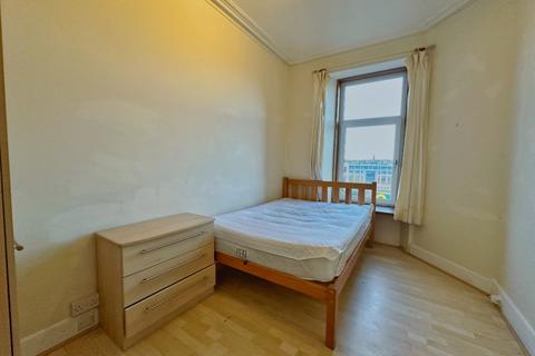 1 bedroom flat to rent, Menzies Road, Torry, Aberdeen, AB11