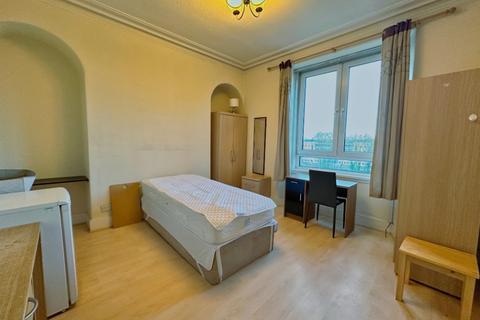 1 bedroom flat to rent, Menzies Road, Torry, Aberdeen, AB11