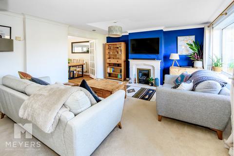 undefined, Cook Close | Ringwood | BH24
