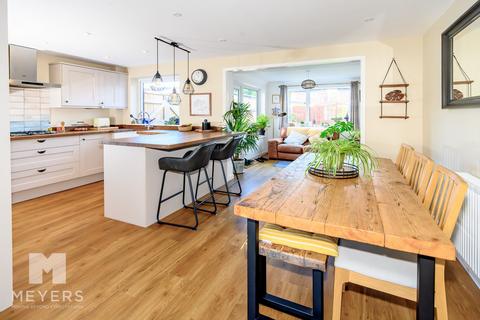 undefined, Cook Close | Ringwood | BH24