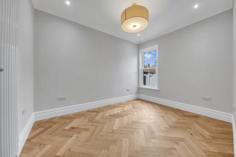 undefined, Lister Road, Leytonstone, E11