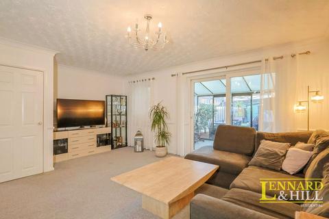 3 bedroom end of terrace house for sale, Palmers Drive, Grays RM17