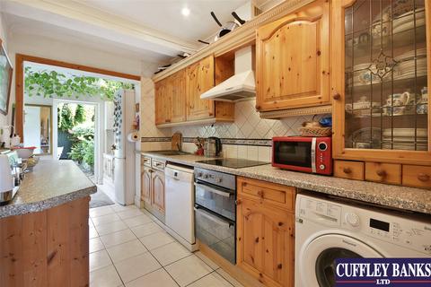 3 bedroom terraced house for sale, 86 Devon Close, Perivale, Middlesex, UB6