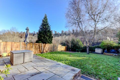 3 bedroom semi-detached house for sale, Woodland Close, Buckinghamshire HP12
