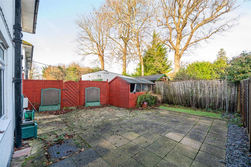 20 Meadowcroft externals-8.jpg