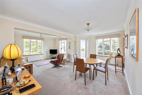 2 bedroom flat for sale, Wick Hall, Furze Hill, Hove