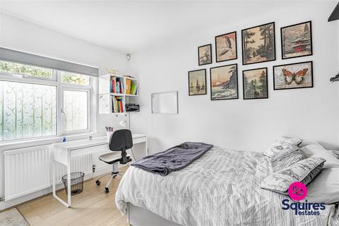 2 bedroom flat for sale, Abercorn Road, Mill Hill, London