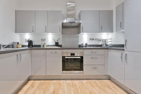 2 bedroom flat for sale, 139 Leven Road, London E14