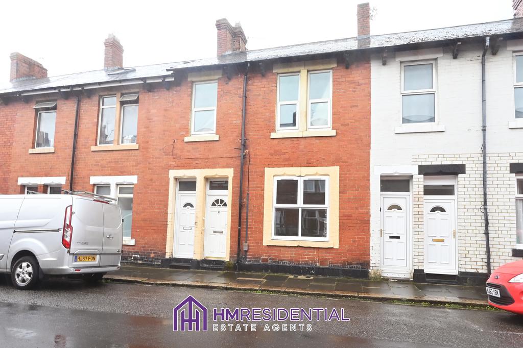 1 bedroom Flat for rent on Laurel Street, Wallsen
