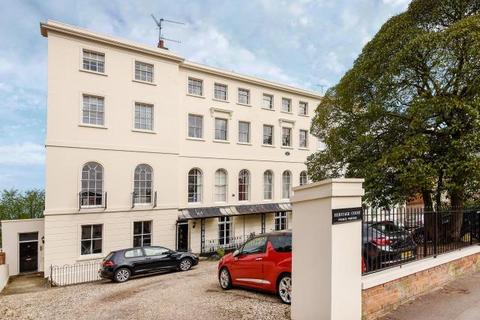 2 bedroom flat for sale, Reading Town Centre,  Berkshire,  RG1
