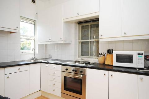 3 bedroom flat to rent, Fulham Palace Road, Fulham, London, SW6