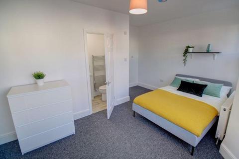 1 bedroom in a house share to rent, 20 Devonshire Road, Southampton, SO15