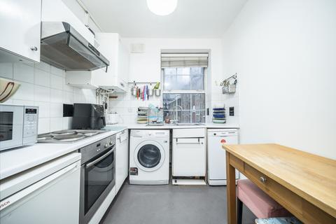 1 bedroom flat for sale, Merchant House, 39 Goulston Street, London, E1