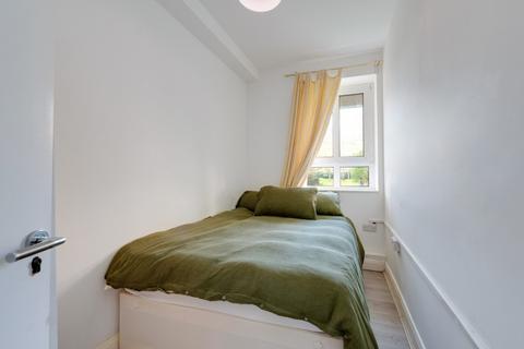 3 bedroom apartment to rent, Boundary Road