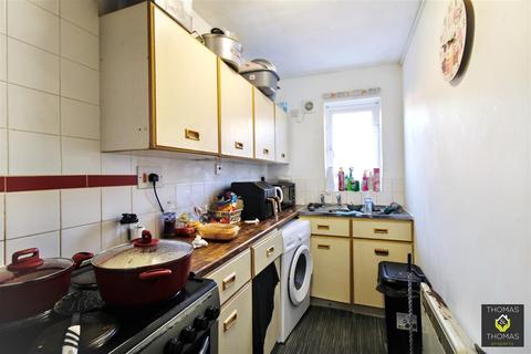 1 bedroom flat for sale, Parliament Street, Gloucester