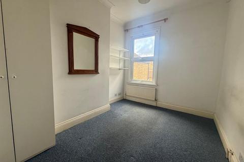 Property to rent, 33 Guildford Road, Southend-On-Sea