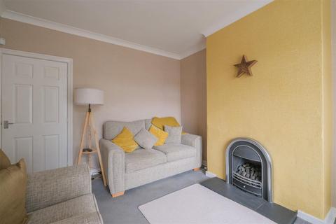 2 bedroom terraced house for sale, Fenny Royd, Halifax