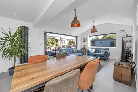 3 bedroom detached bungalow for sale, Winchester Road, Bury St. Edmunds
