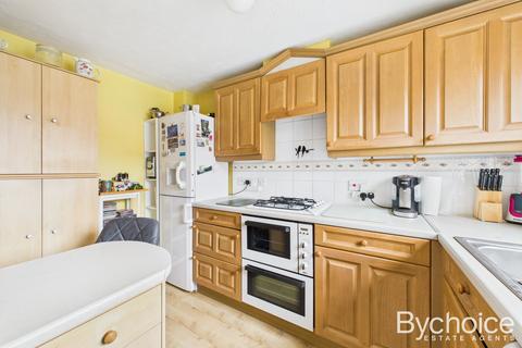 3 bedroom end of terrace house for sale, Reynolds Way, Sudbury, Suffolk