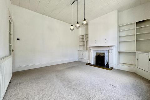3 bedroom terraced house for sale, Wormald Street, Almondbury, Huddersfield, HD5 8NQ