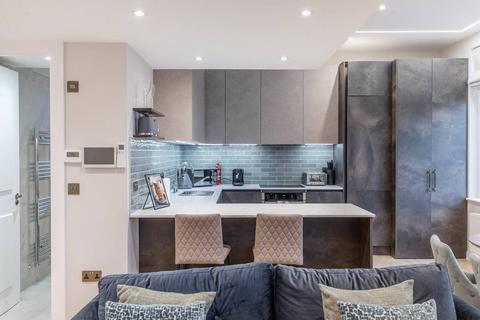 3 bedroom flat to rent, The Ridgeway, Golders Green, London, NW11