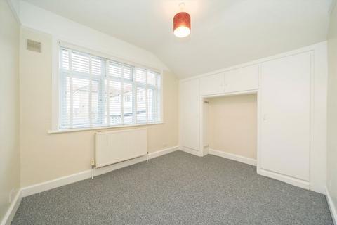 3 bedroom house to rent, Manwood Road, London SE4