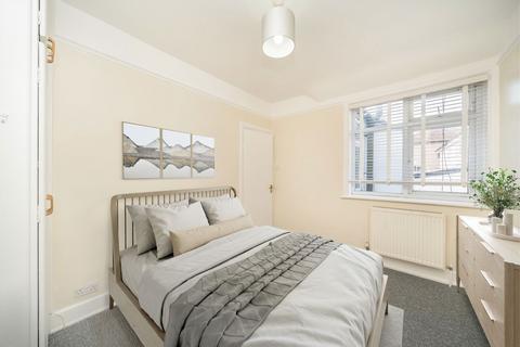 3 bedroom house to rent, Manwood Road, London SE4