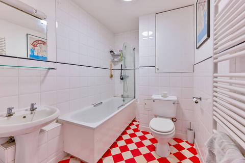 Somerford Grove, Dalston, London, N16