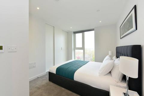1 bedroom flat for sale, Skylark Point, Stoke Newington, London, N4