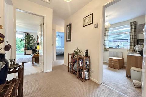 3 bedroom bungalow for sale, Patricks Close, NORTH KELSEY