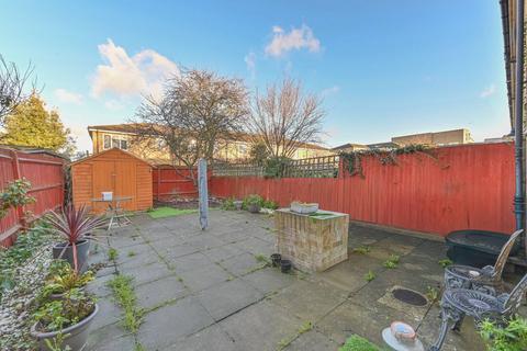 3 bedroom end of terrace house for sale, Crane Street, Peckham, London, SE15