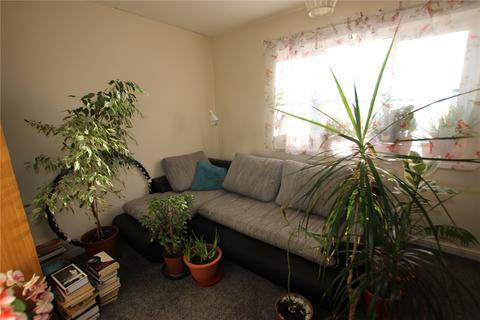 2 bedroom terraced house to rent, Lathwell Way, Bedfordshire LU7