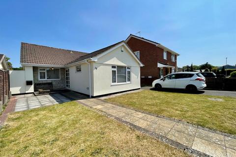 3 bedroom detached bungalow for sale, Ryan Close, Ferndown