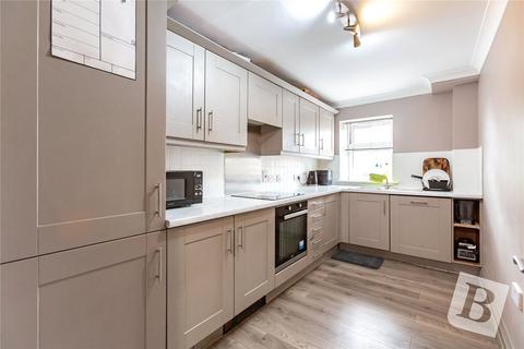 3 bedroom maisonette to rent, Broomfield Road, Chelmsford, Essex, CM1